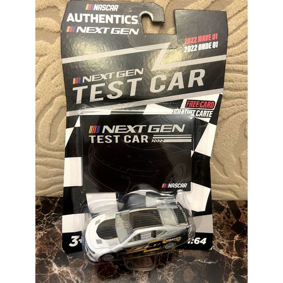 Lionel Racing Nascar Authentic Next Gen Test Car 1:64 Diecast 2022 Wave 1 - Picture 5 of 11